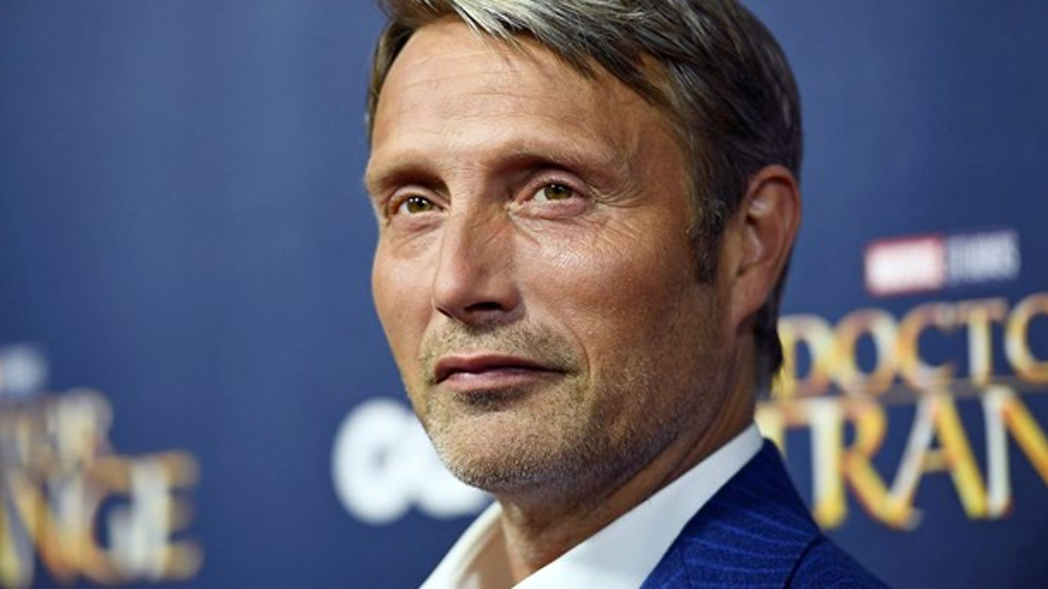 Mads Mikkelsen har slet ikke investeret i bitcoins, oplyser skuespillerens manager til TjekDet.