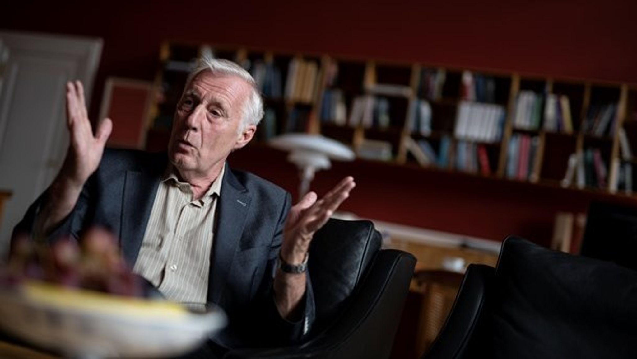 "Det er en meget vigtig proces, som bliver sat i gang nu," siger Folketingets formand, Henrik Dam Kristensen (S).