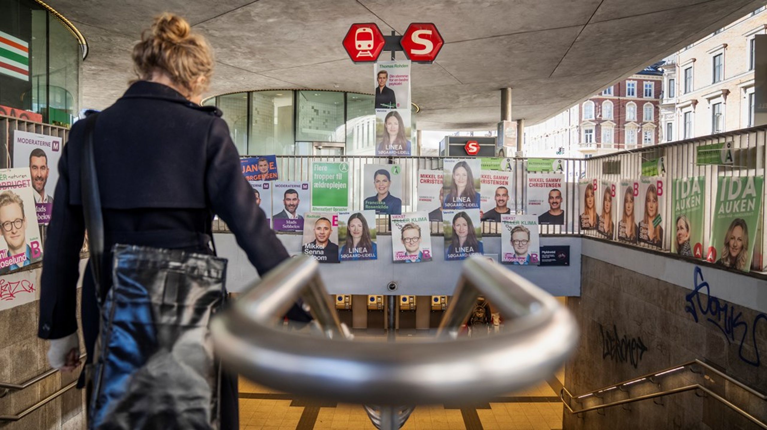 Statens Institut for Folkesundhed tager hver fjerde år temperaturen på danskernes sundhed og trivsel. Den seneste diagnose er landet midt i valgkampen. Og den viser, at stadig flere danskere oplever at være meget stressede.