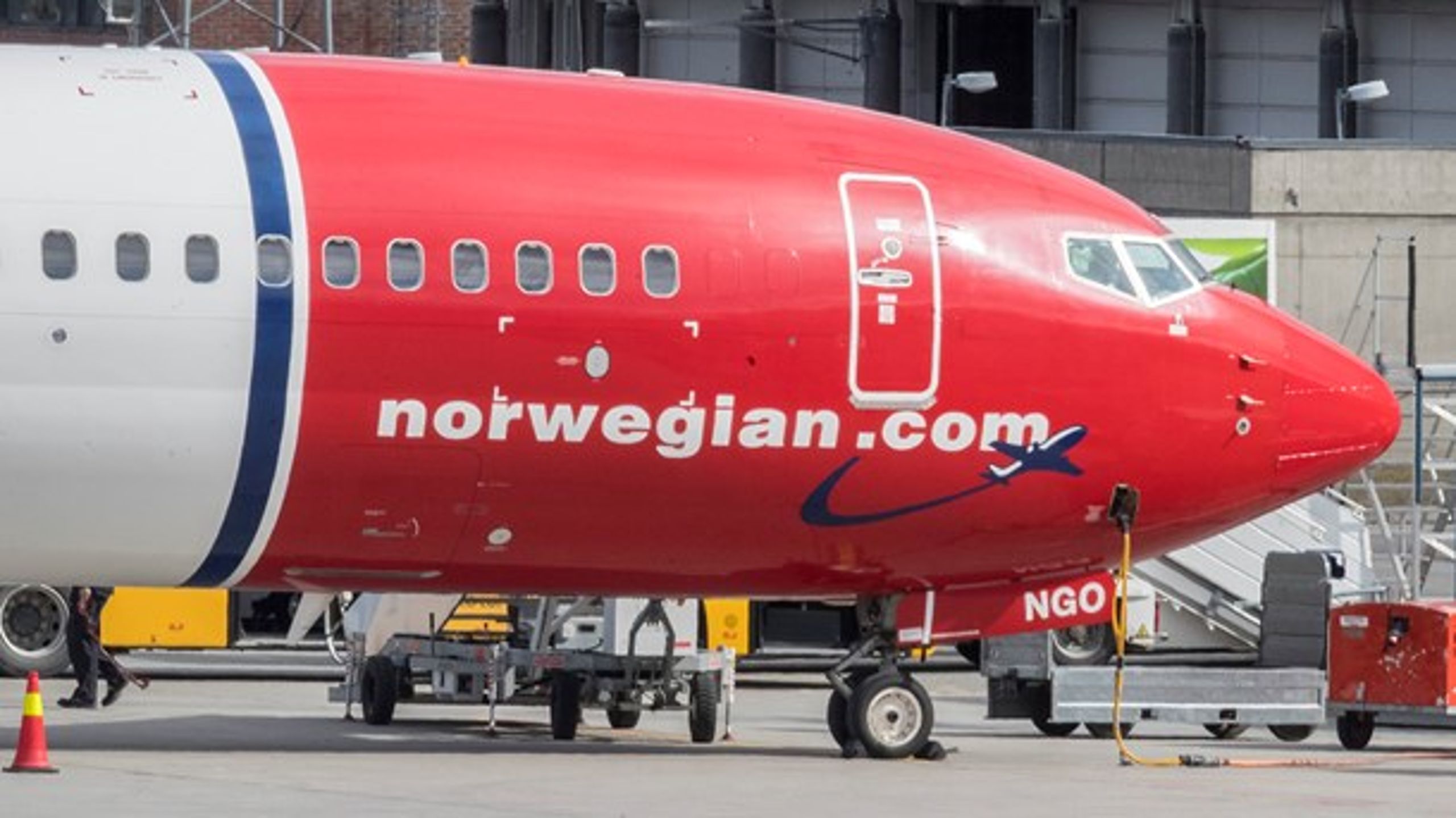 Det norske luftfartsselskab Norwegian må igen ufrivilligt lægge navn til en falsk kampagne.