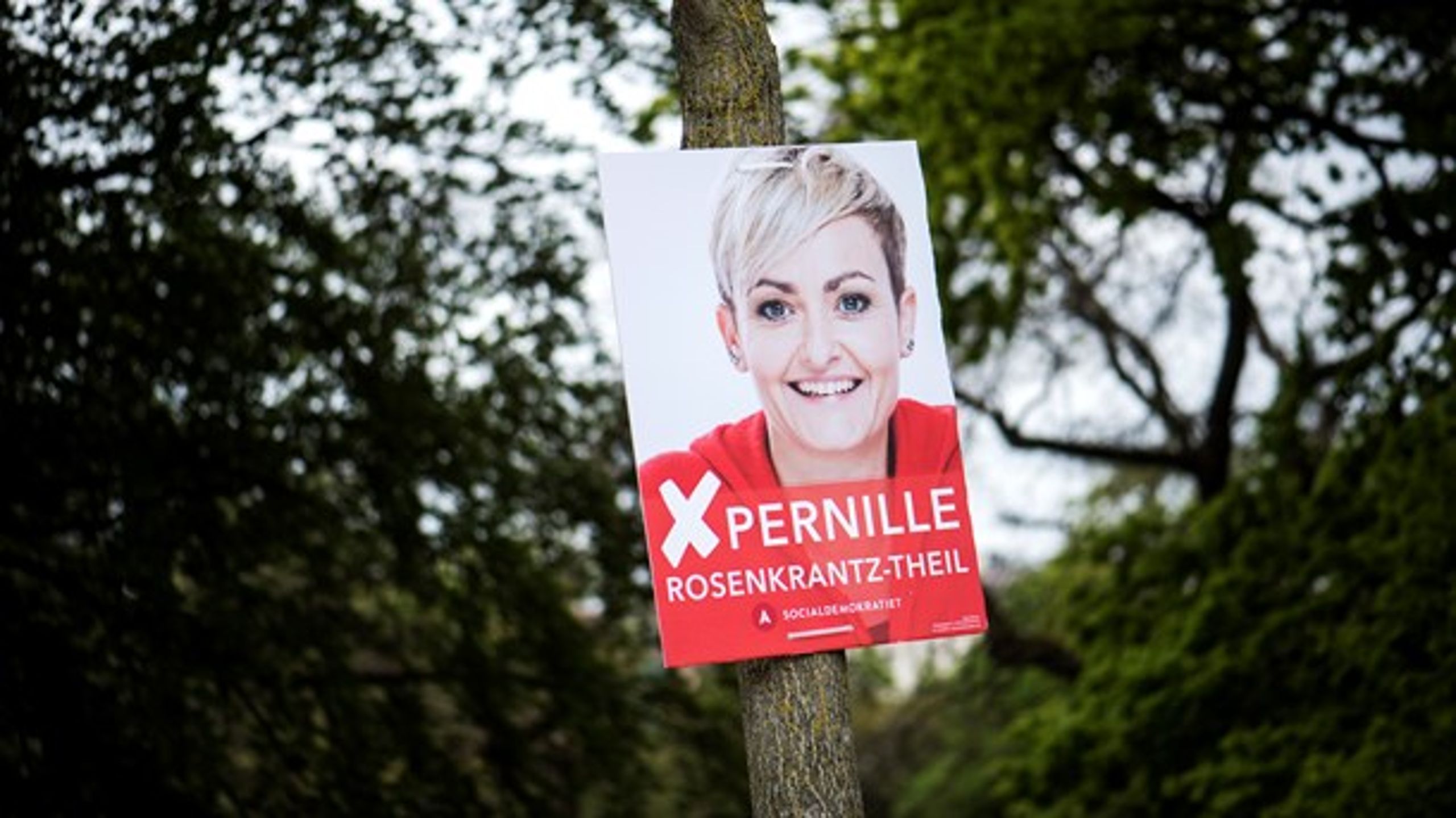 Valgplakat for Pernille Rosenkrantz-Theil fra Socialdemokratiet.