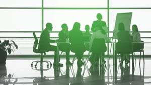 Eksperters klare råd: Kompetencer i grøn omstilling skal ind i bestyrelseslokalet nu 