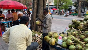Den indiske gadesælger foretrækker nu digital betaling