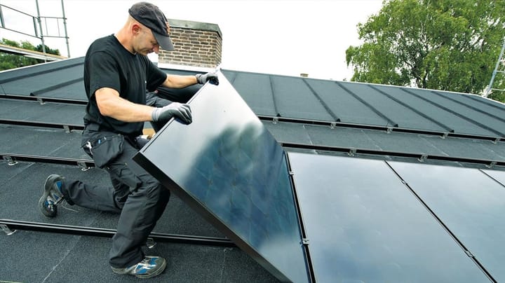 Prosumerne kommer: Er borgernes egne solceller, vindmøller og jordvarme en trussel for energiselskaberne? 