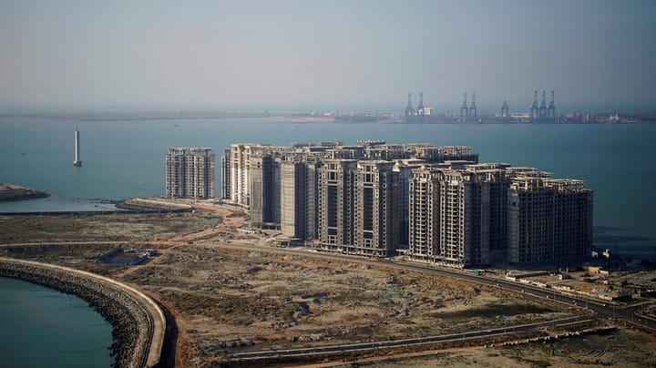 Den farlige forbindelse mellem Kinas langsomt bristende boligboble og det finansielle system 